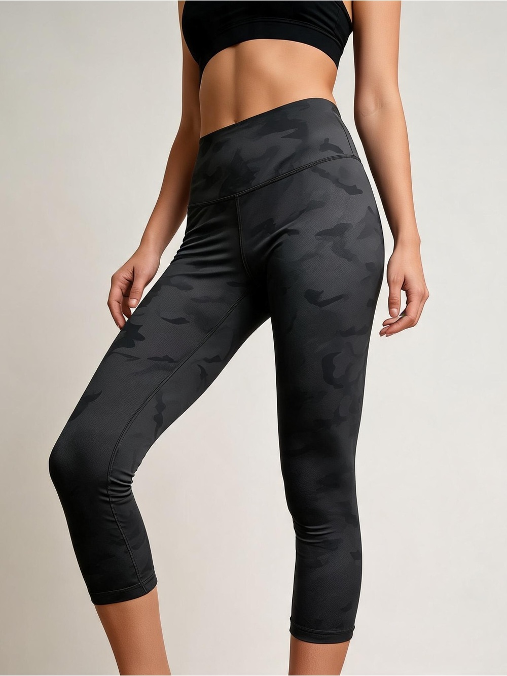 Vie Active Rockell 7/8 Black Camo Leggings